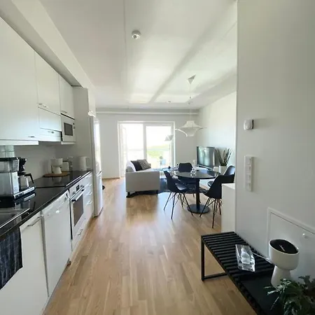 Апартаменты Upea 12 Kerroksen Kaksio Ydinkeskustassa